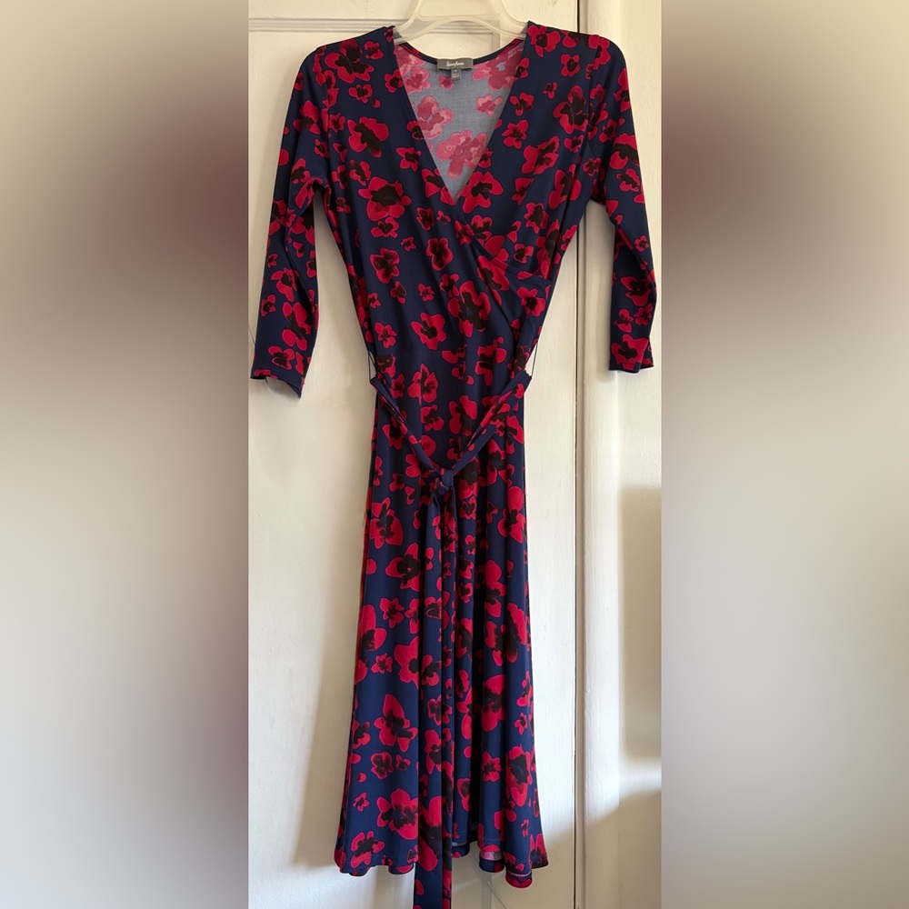 Neiman Marcus Navy and Red Floral Long Sleeve Dress